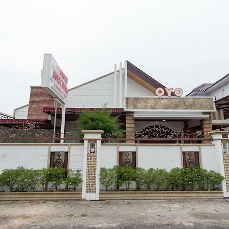 Oyo 619 Naufal Guest House Syariah Medan Eksteriør bilde