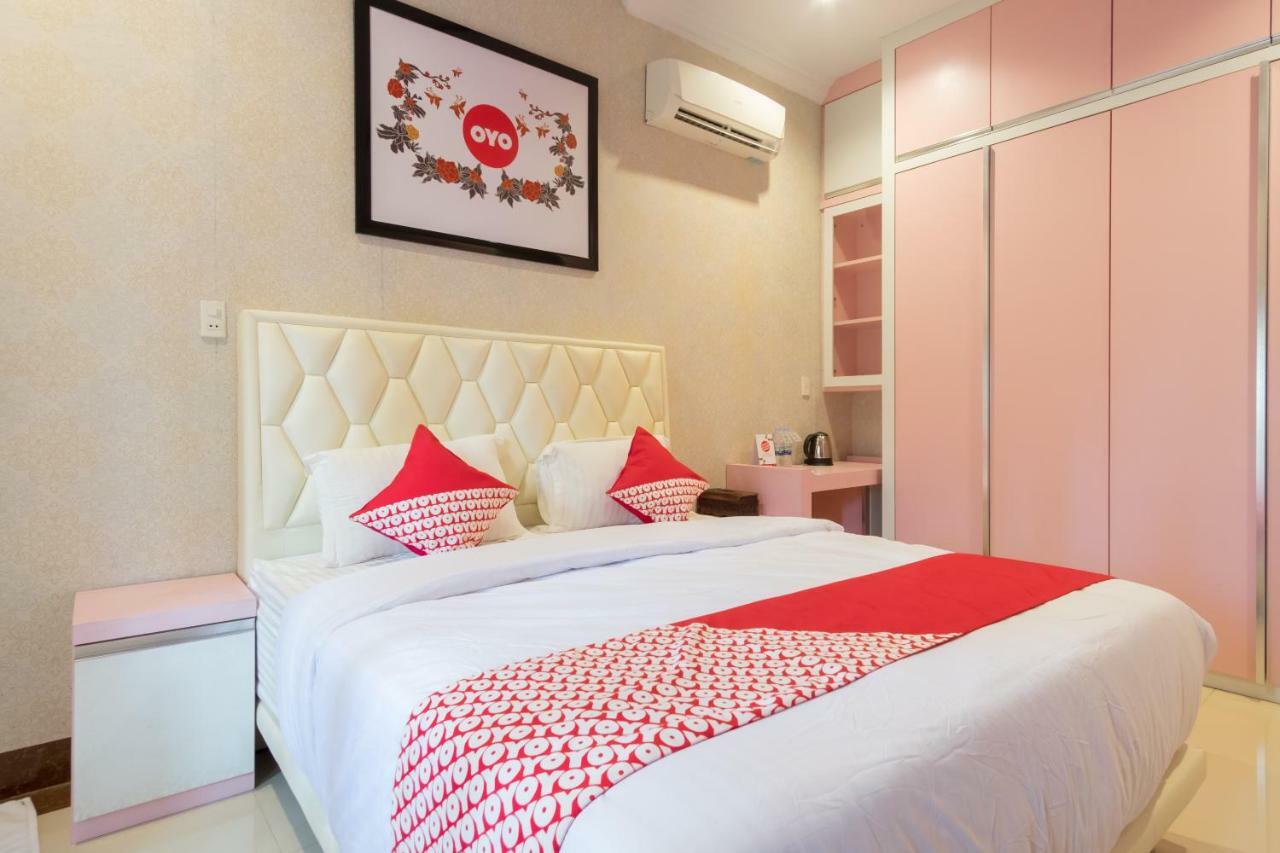 Oyo 619 Naufal Guest House Syariah Medan Eksteriør bilde