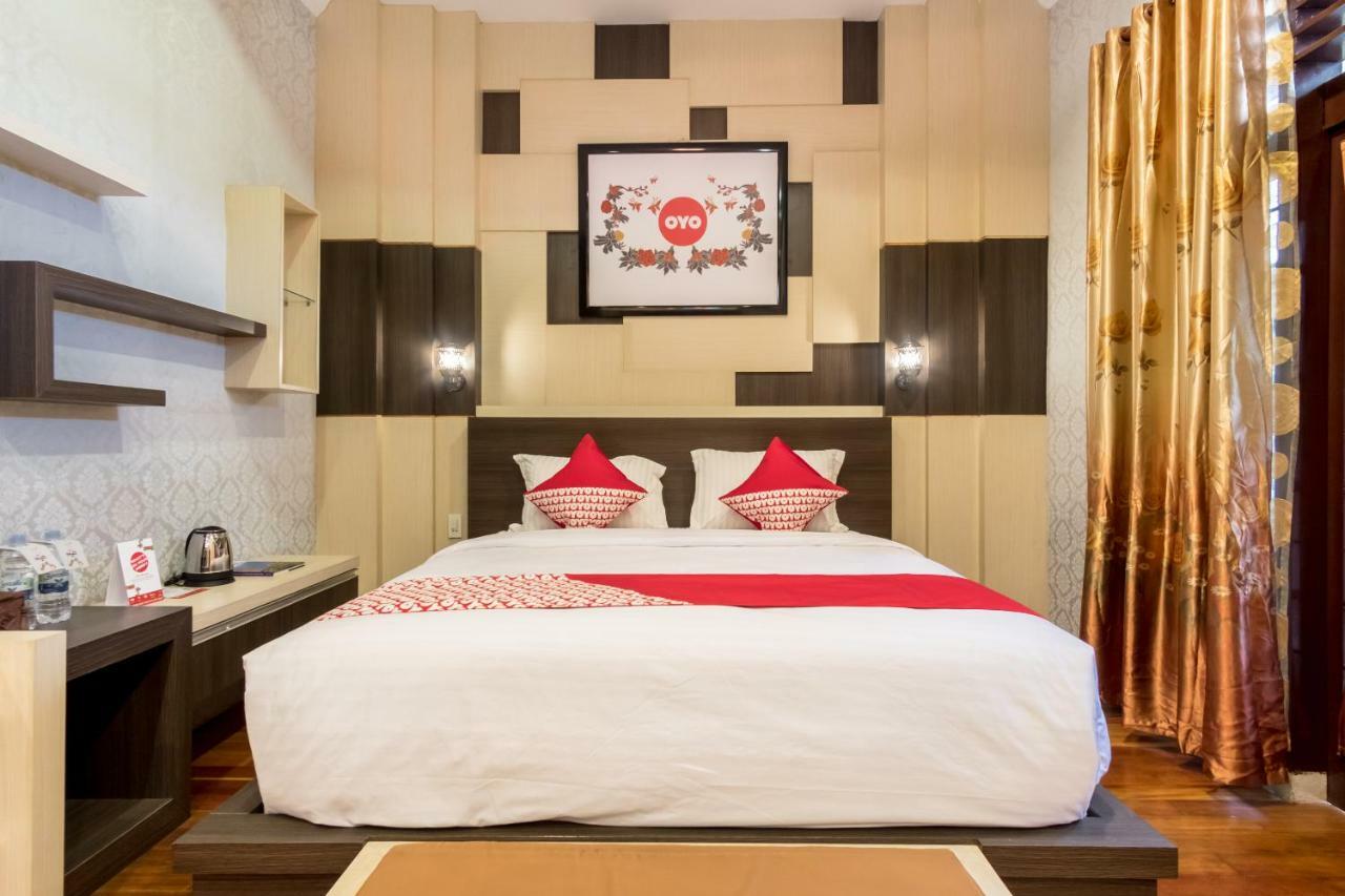 Oyo 619 Naufal Guest House Syariah Medan Eksteriør bilde